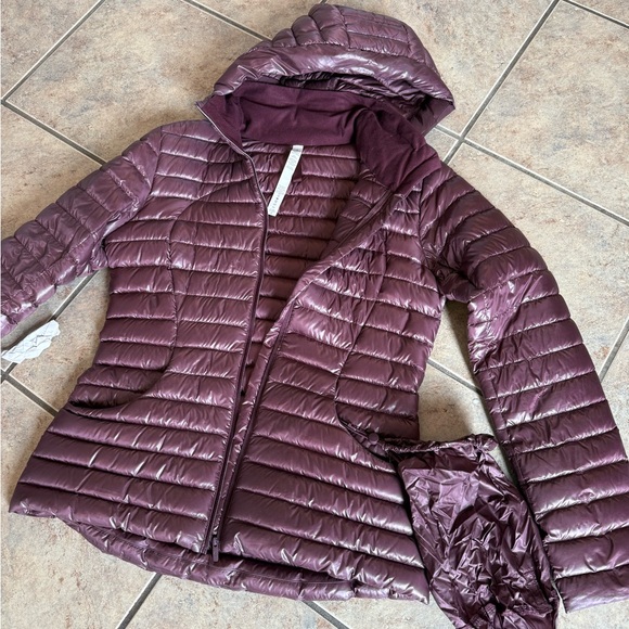 lululemon pack it down Jacket - Picture 3 of 3